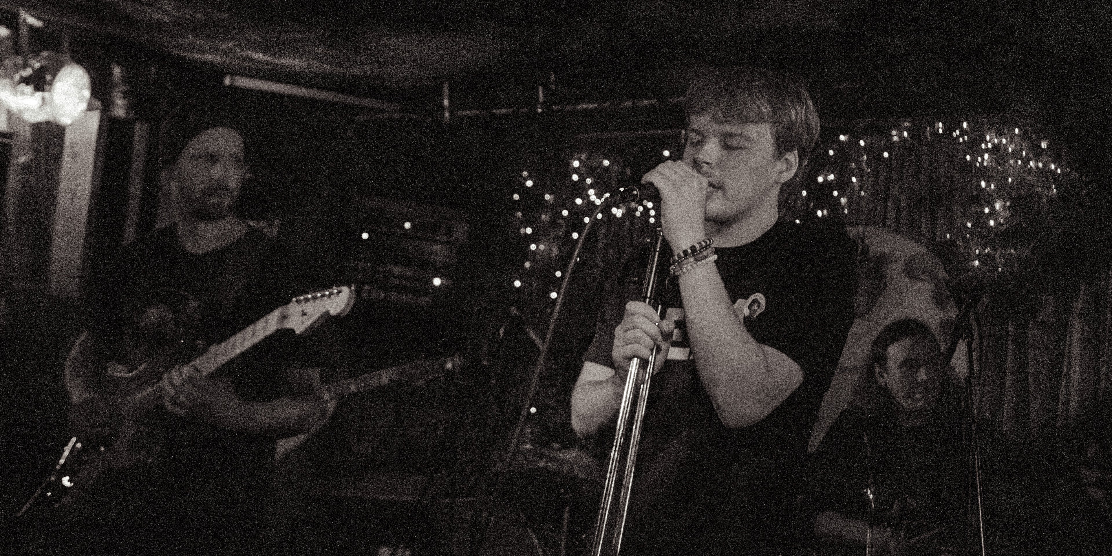LIVE AT FOLKLORE: SPECIAL EDITION